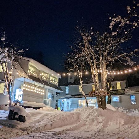 モンブラン白馬ファミリア バケーションハウス Villa Hakuba Dış mekan fotoğraf